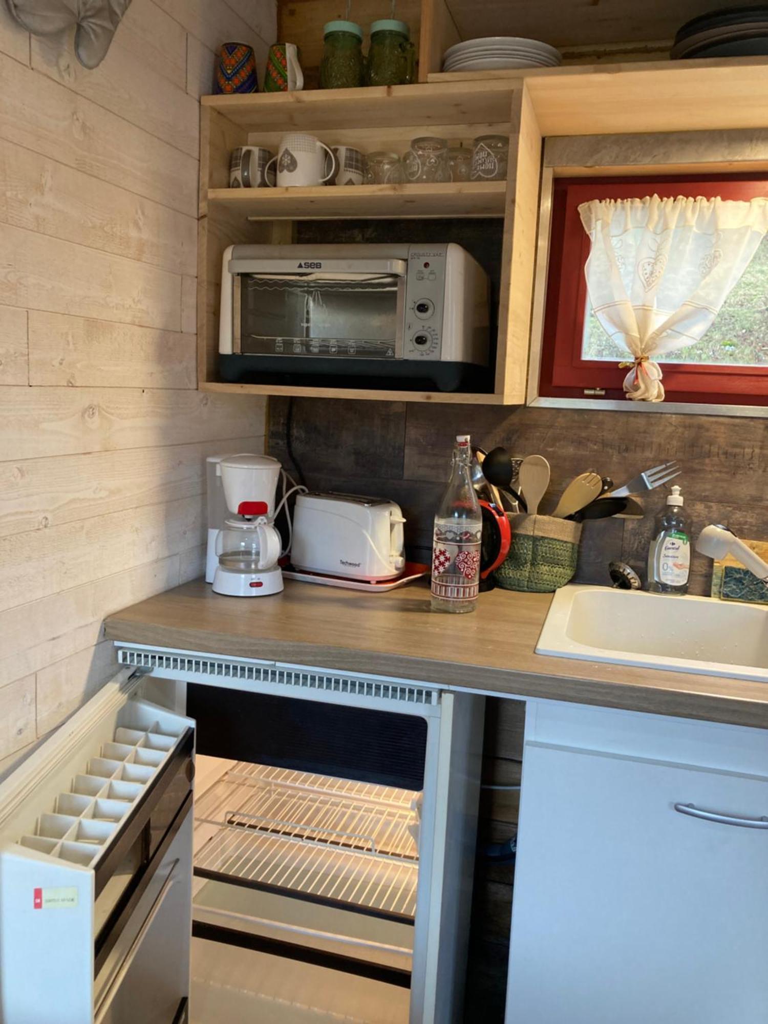 La P'Tite Maison Bois Du Herisson Menetrux-en-Joux Εξωτερικό φωτογραφία
